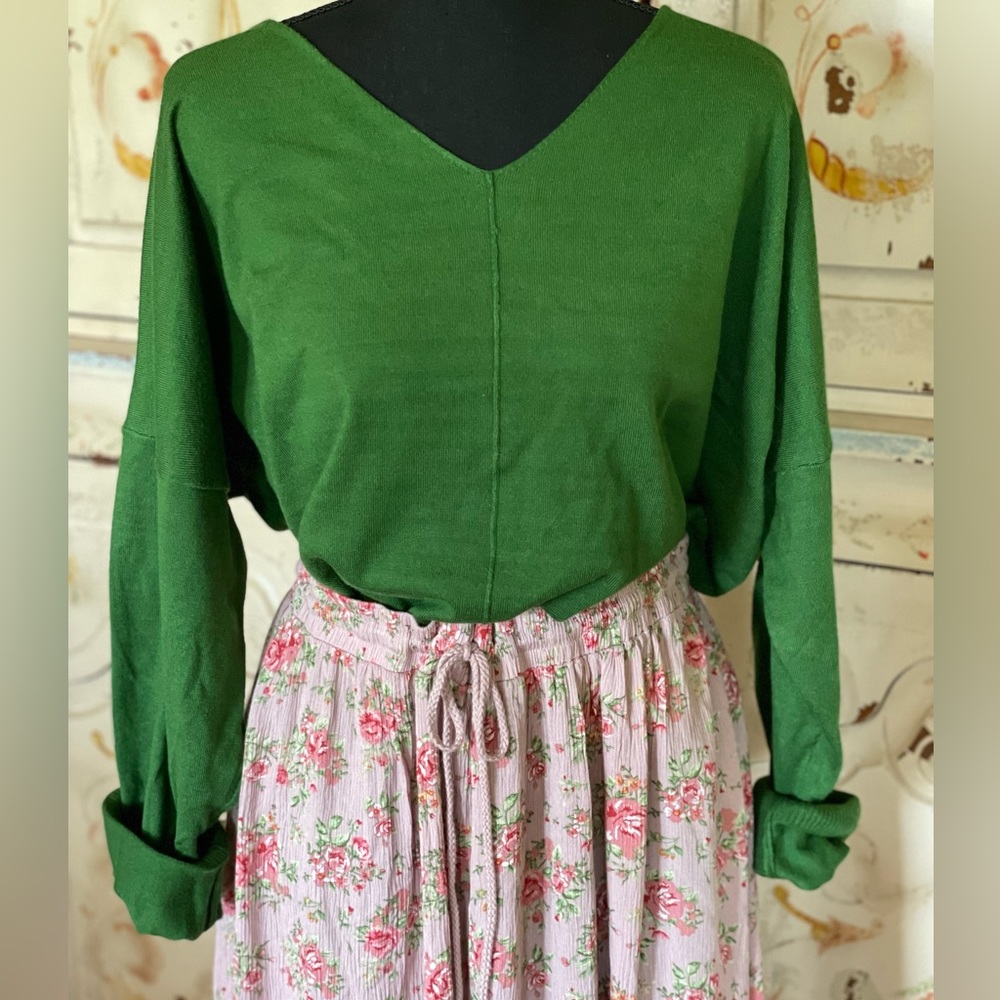Adorable green sweater!